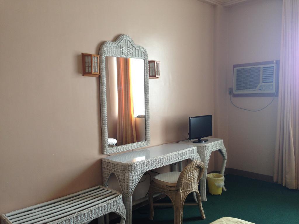 كاجايان دي أورو Harbor Lights Hotel And Restaurant الغرفة الصورة